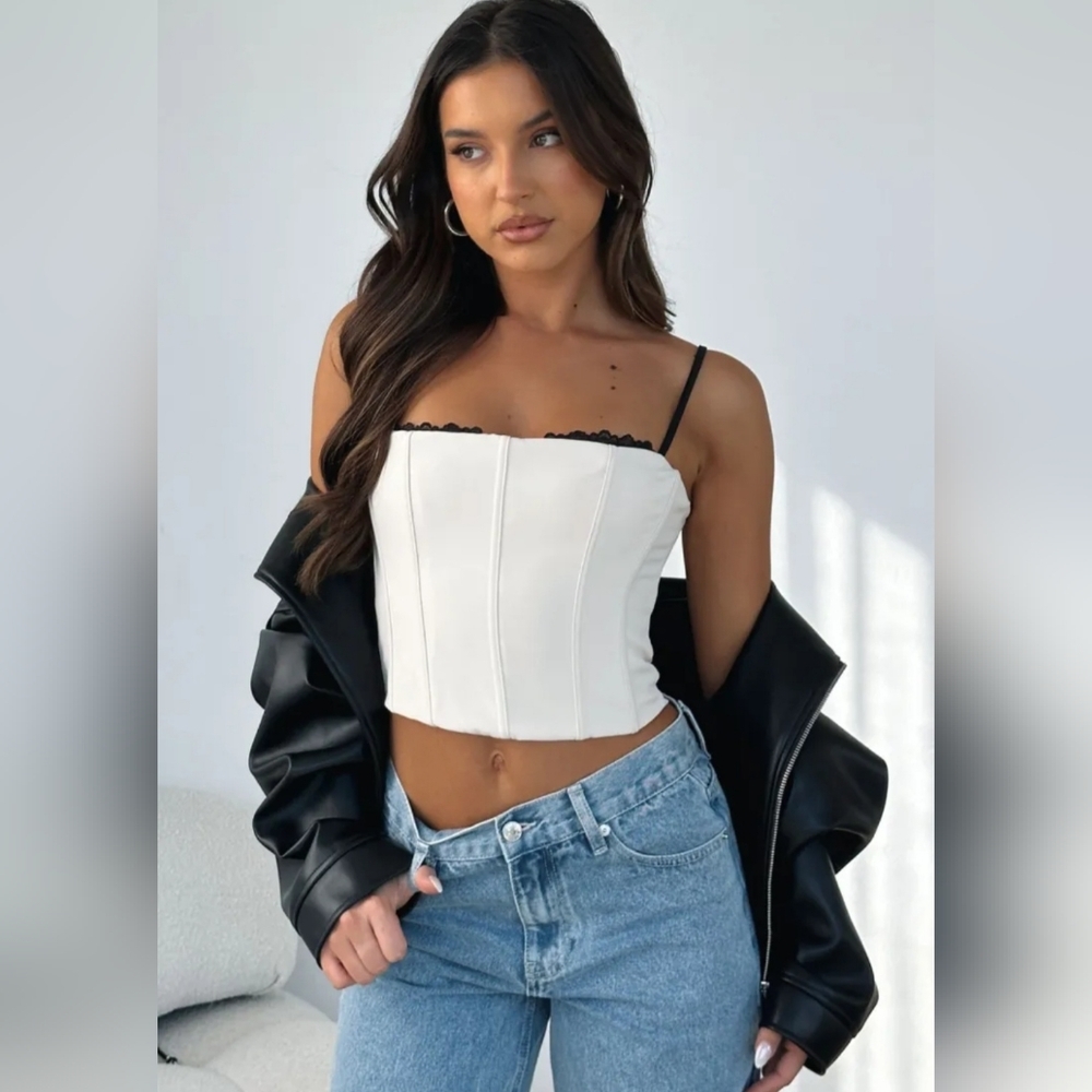 NWT White Fox Love Me Harder Bustier Cream Medium